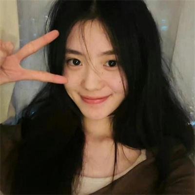 红色八爪女